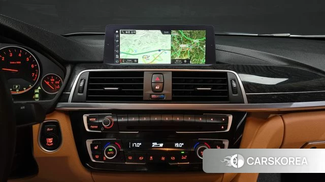 BMW 3 Series (F30) 2018 Белый из Кореи, фото 5
