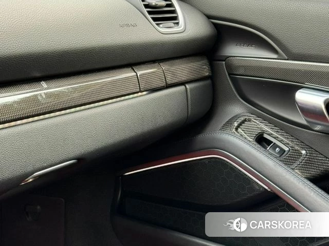 Porsche 718 Boxster 2018 Желтый из Кореи, фото 6