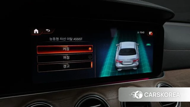 Mercedes-Benz E-Class W213 2022 Белый из Кореи, фото 6