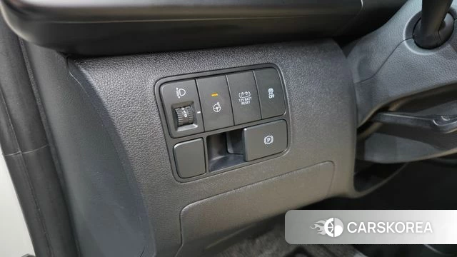 Hyundai Staria 2024 Белый из Кореи, фото 6