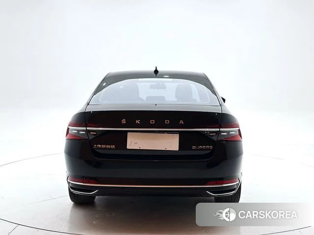 Skoda Superb 2023 Черный из Китая, фото 6