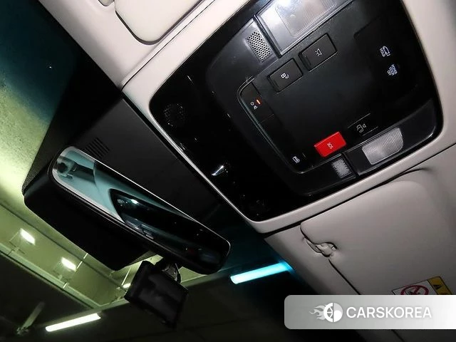 Hyundai Staria 2024 Черный из Кореи, фото 6