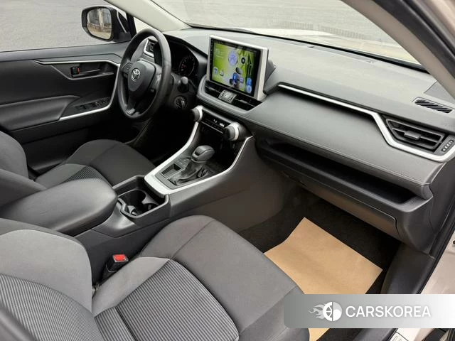 Toyota Wildlander 2022 Темно-серый из Китая, фото 6