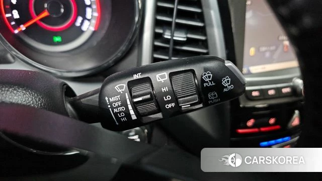 Ssangyong Tivoli Armor 2018 Белый из Кореи, фото 6