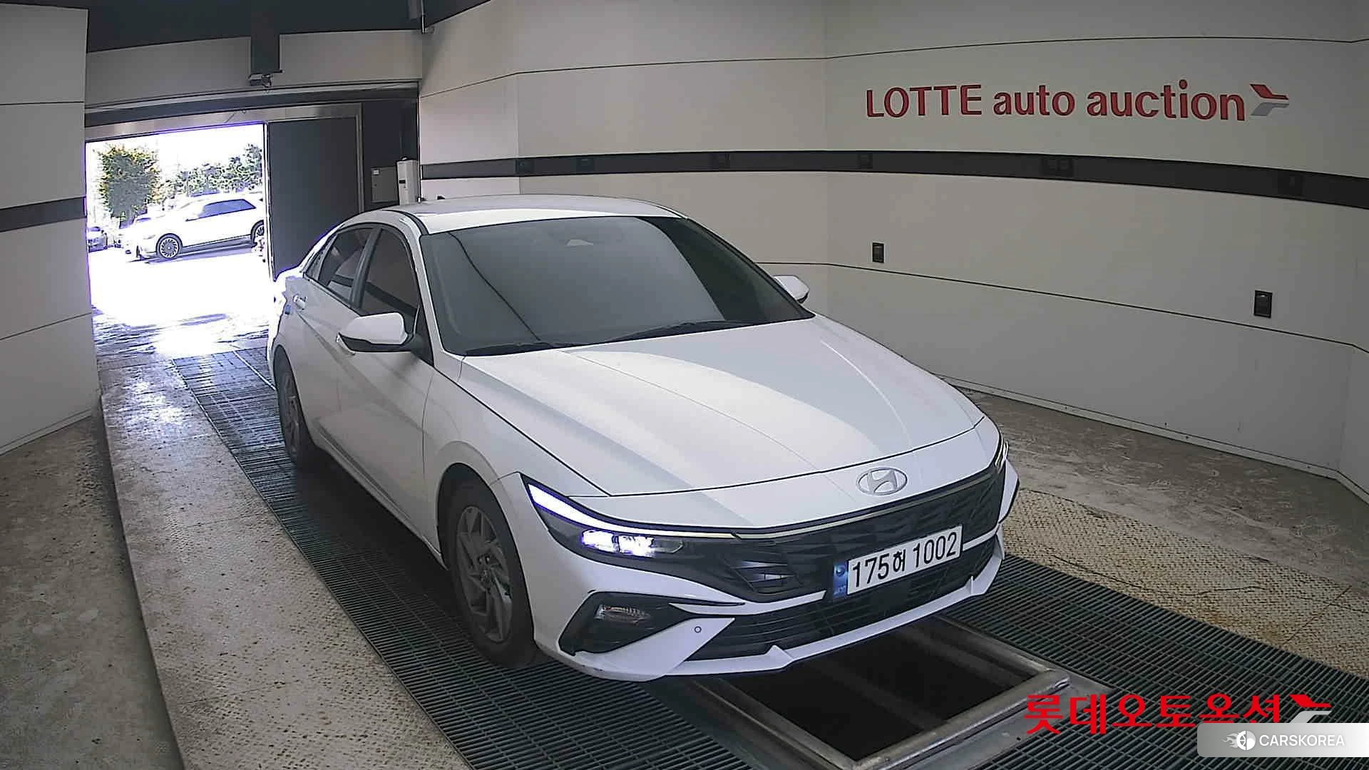 Hyundai Avante id 4990085 из Кореи 6