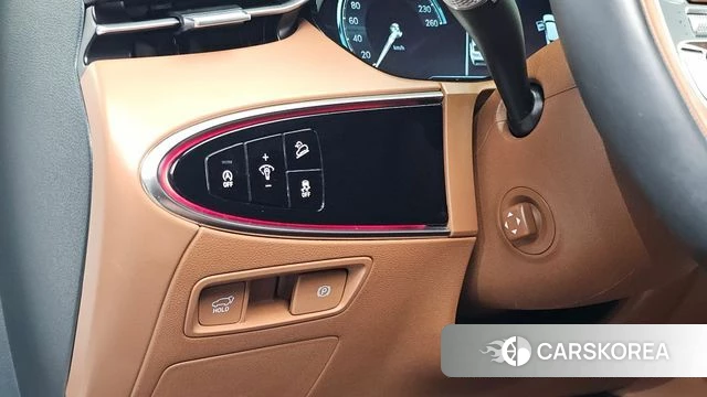 Genesis GV70 2023 Белый из Кореи, фото 6