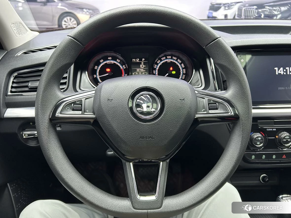 Skoda Kamiq 2022 Желтый из Китая, фото 6