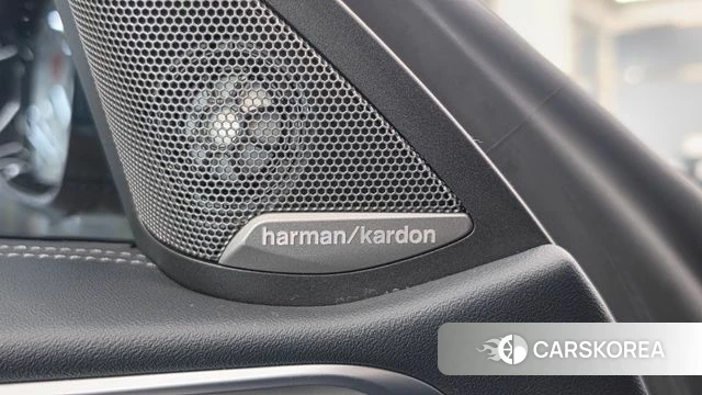 BMW 4 Series (G22) 2026 Цвет галактики из Кореи, фото 6