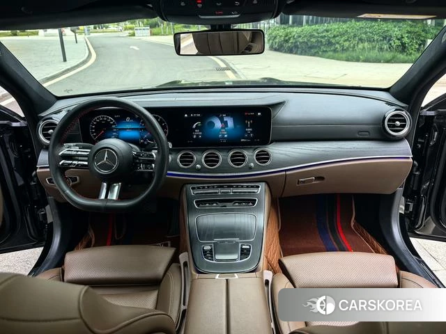 Mercedes-Benz E-Class 2023 Черный из Китая, фото 6