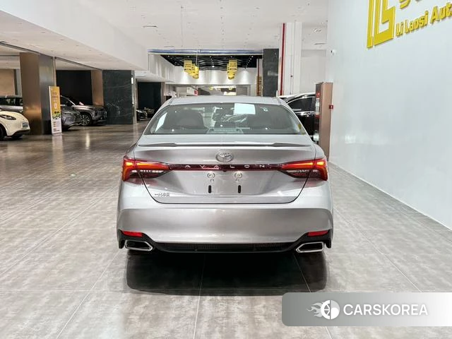 Toyota Avalon 2021 Серебристо-серый из Китая, фото 6