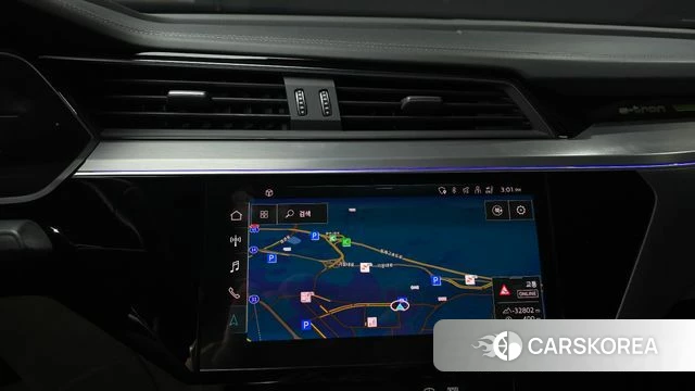 Audi e-Tron 2021 Черный из Кореи, фото 6