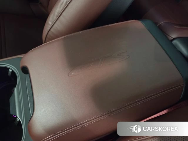 Porsche Cayenne (PO536) 2025 Черный из Кореи, фото 6