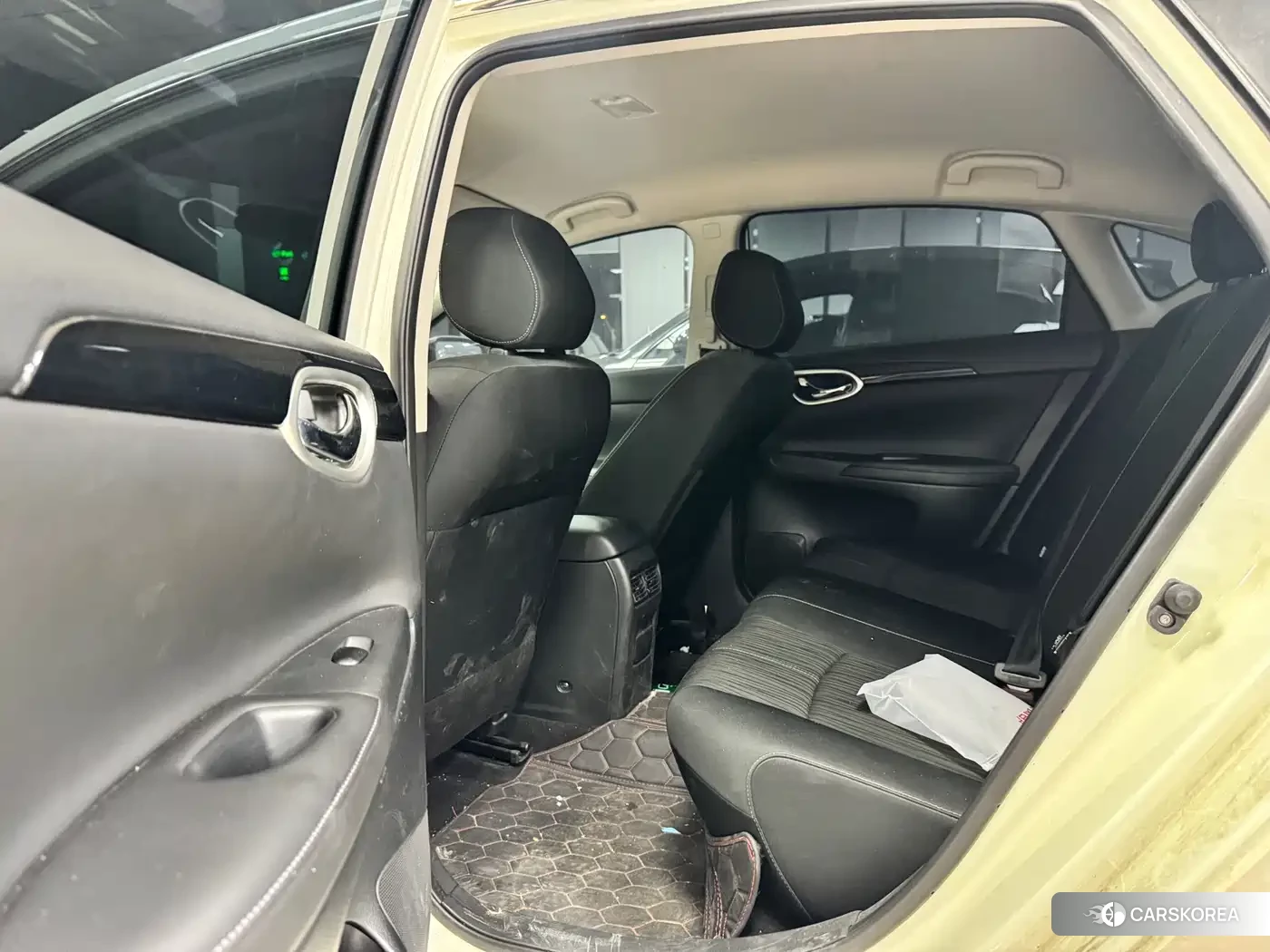 Nissan Sylphy 2026 Белый из Китая, фото 6
