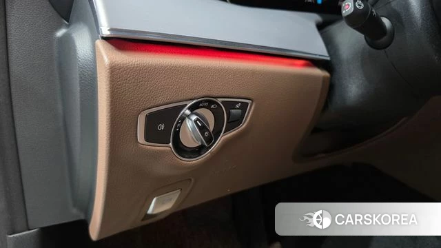 Mercedes-Benz E-Class W213 2020 Белый из Кореи, фото 6