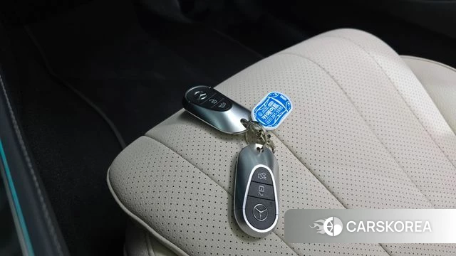Mercedes-Benz E-Class W214 2025 Красный из Кореи, фото 6