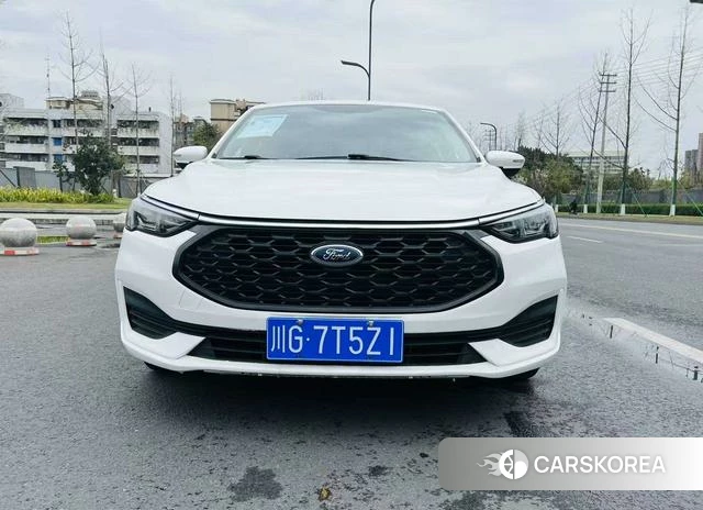 Ford Escort 2021 Белый из Китая, фото 6