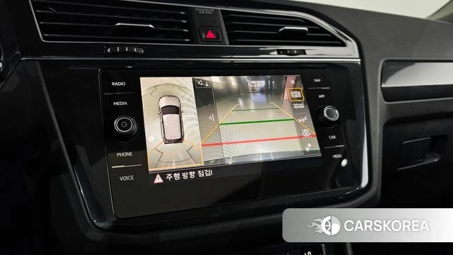 Volkswagen Tiguan second Generation 2020 Черный из Кореи, фото 6
