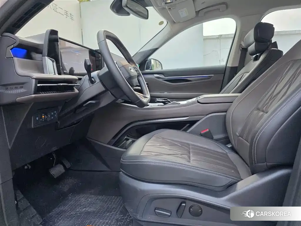 Ford Edge 2025 Белый из Китая, фото 6