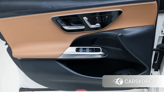 Mercedes-Benz E-Class W214 2024 Белый из Кореи, фото 6