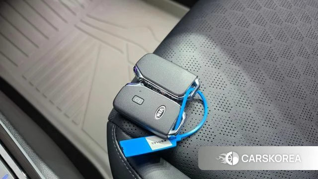 Kia Seltos 2021 Серый из Кореи, фото 6