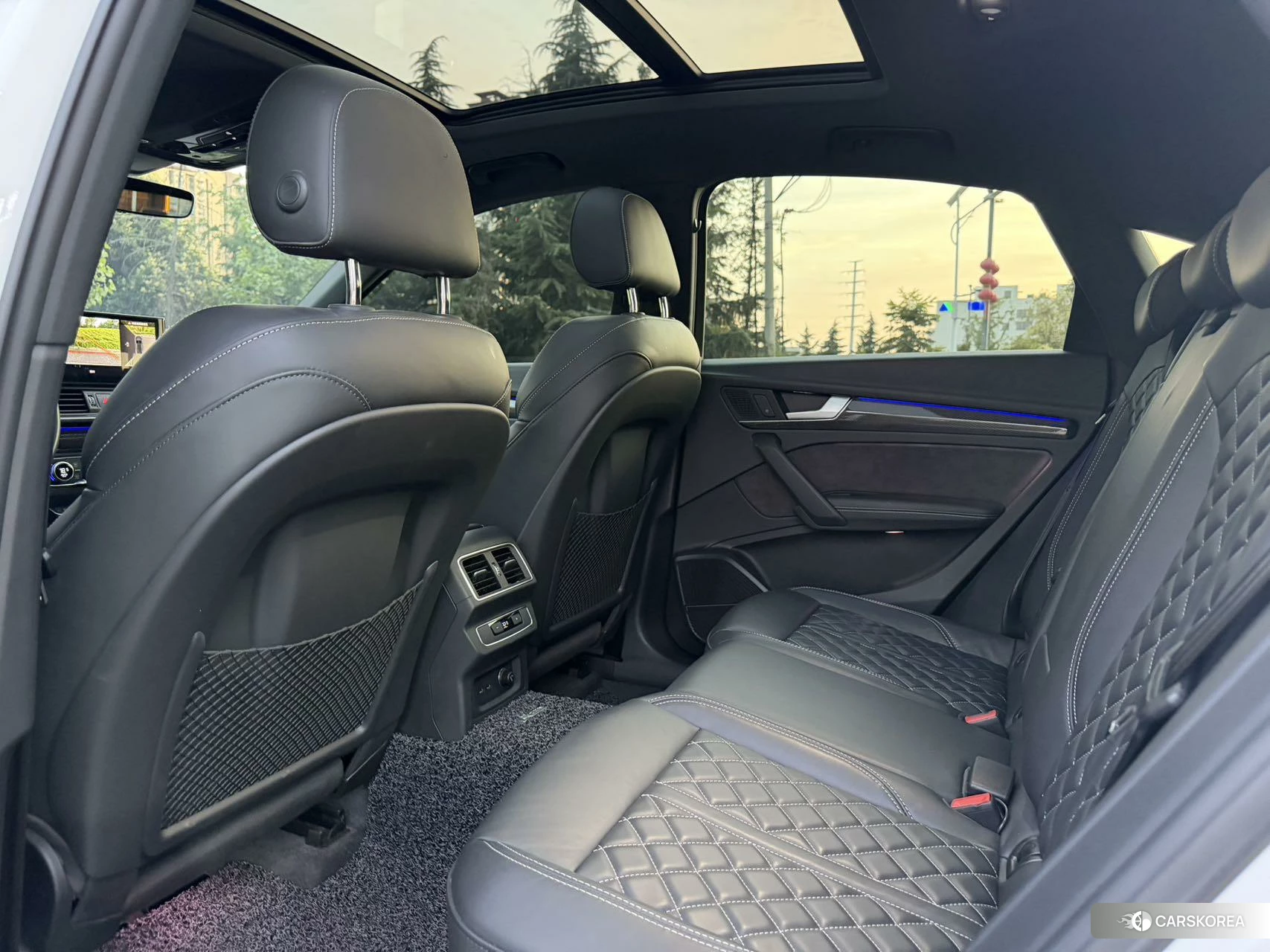 Audi Q5L 2020 Белый из Китая, фото 6