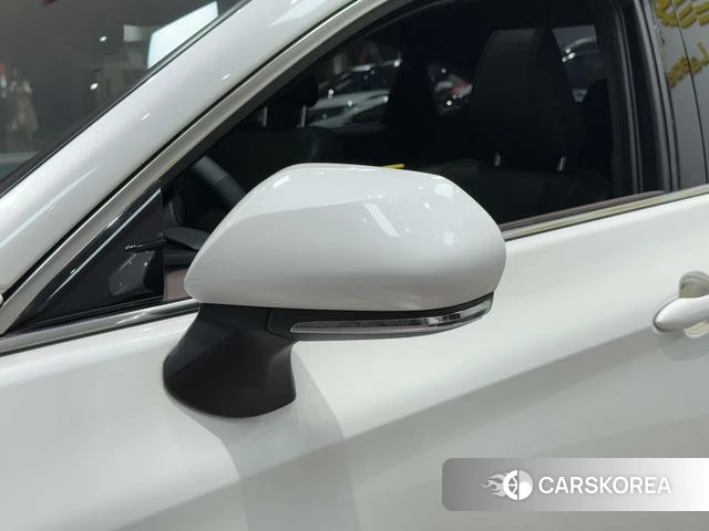 Toyota Avalon 2025 Белый из Китая, фото 6