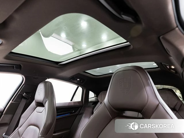 Porsche Panamera (976) 2024 Серый из Кореи, фото 6