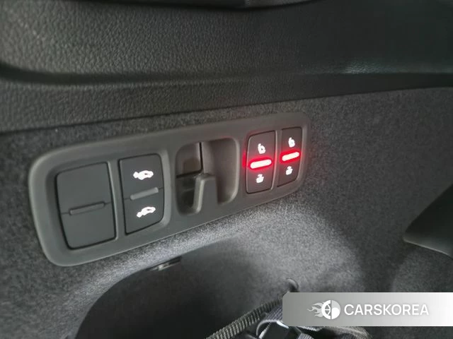 Audi Q7 (4M) 2026 Белый из Кореи, фото 6