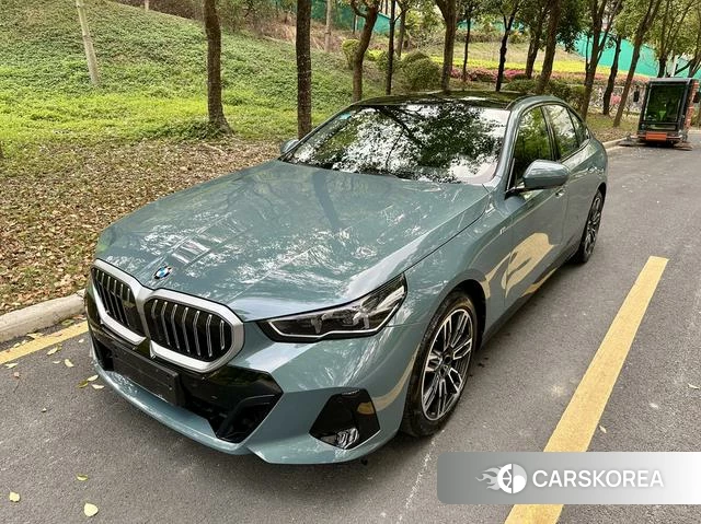 BMW 5 series 2025 Зеленый из Китая, фото 6