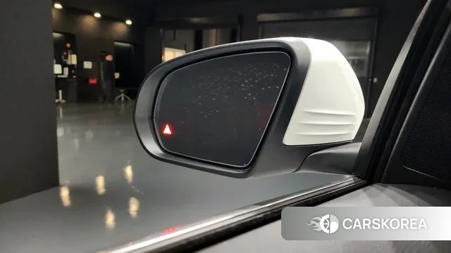 Mercedes-Benz GLC-Class X253 2023 Белый из Кореи, фото 6