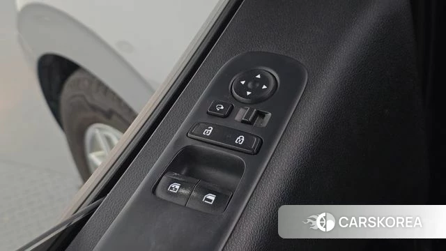 Hyundai Staria 2022 Серебряный из Кореи, фото 6