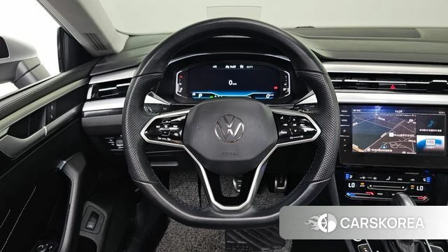 Volkswagen Arteon 2023 Белый из Кореи, фото 6