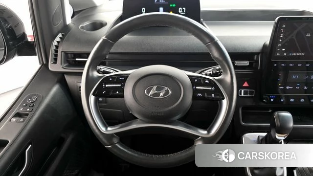 Hyundai Staria 2023 Черный из Кореи, фото 6