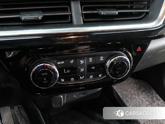 Chevrolet (GM Daewoo) Trax Crossover 2023 Желтый из Кореи, фото 6