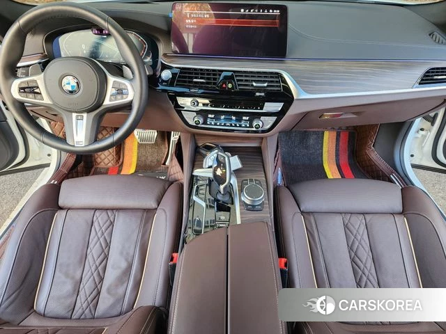 BMW 5 Series (G30) 2020 Белый из Кореи, фото 6