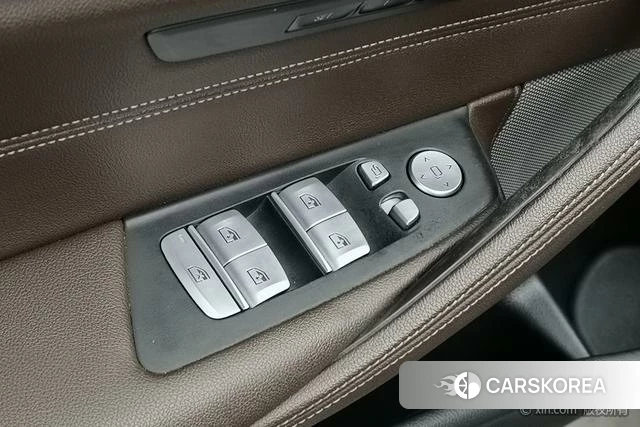 BMW 5 series 2021 Синий из Китая, фото 6