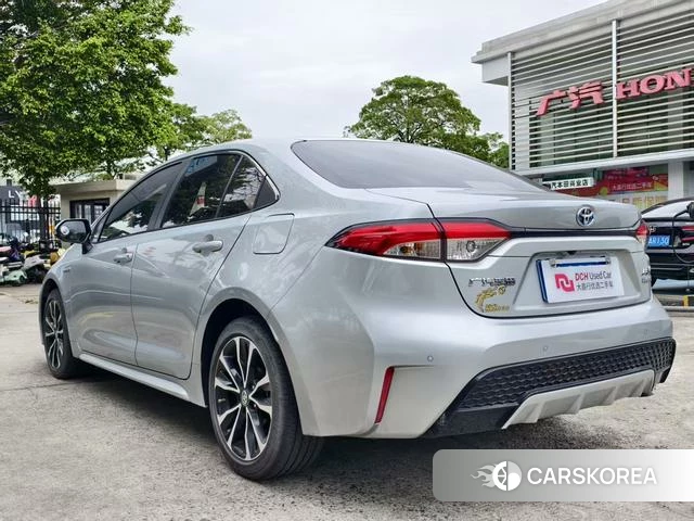 Toyota Levin 2021 Серебристо-серый из Китая, фото 6