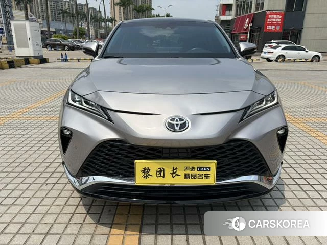Toyota Venza 2023 Серебристо-серый из Китая, фото 6