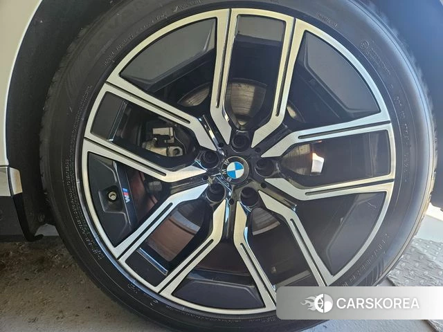 BMW 7 Series (G70) 2024 Белый из Кореи, фото 6