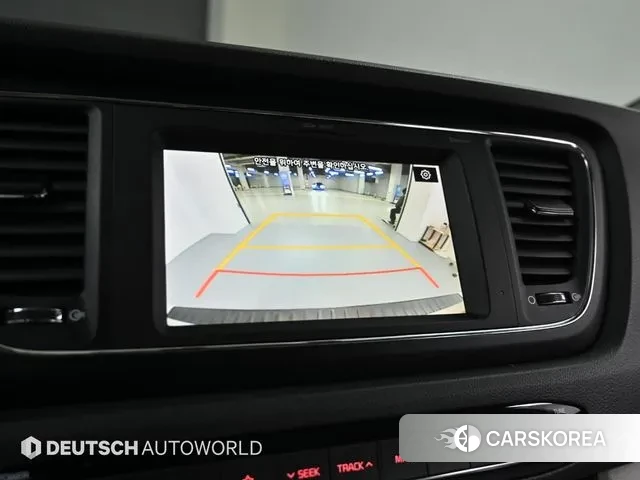 Kia The New Carnival 2019 Серебряный из Кореи, фото 6