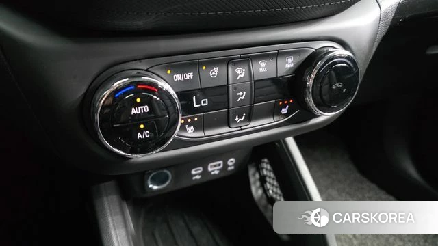 Chevrolet (GM Daewoo) Trailblazer 2021 Белый из Кореи, фото 6