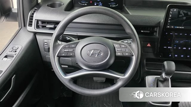 Hyundai Staria 2023 Белый из Кореи, фото 6