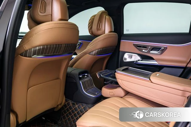 Mercedes-Benz E-Class 2025 Черный из Китая, фото 6
