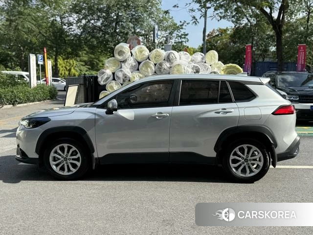 Toyota Frontlander 2023 Серебристо-серый из Китая, фото 6