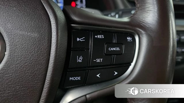 Lexus ES300h 7th generation 2019 Серебристо-серый из Кореи, фото 6