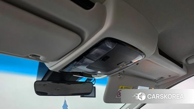 Hyundai Staria 2022 Желтый из Кореи, фото 6