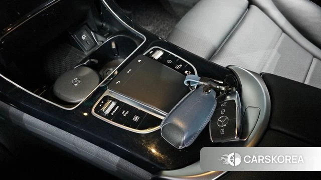 Mercedes-Benz GLC-Class X253 2021 Белый из Кореи, фото 6