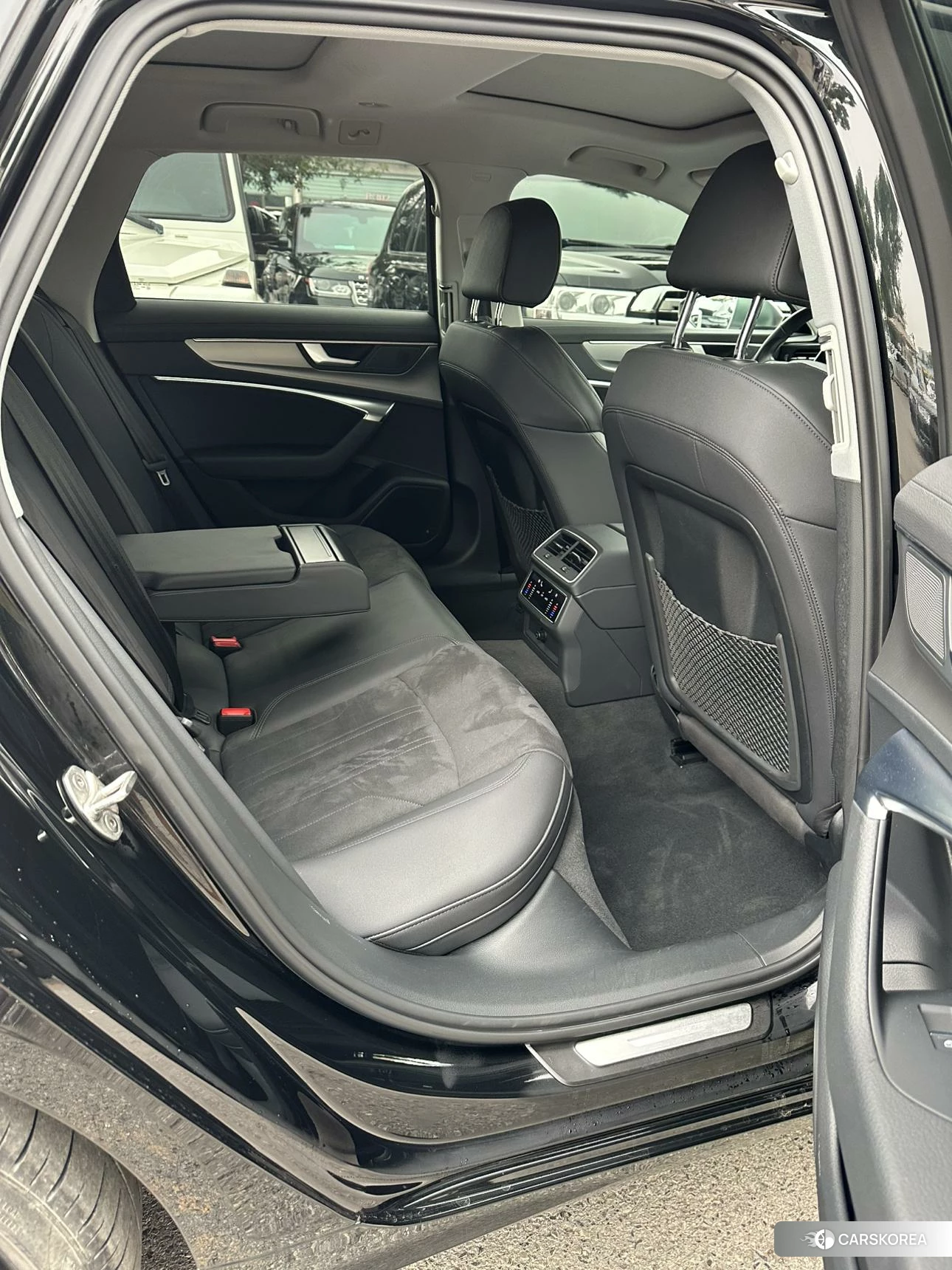 Audi A6 2021 Черный из Китая, фото 6