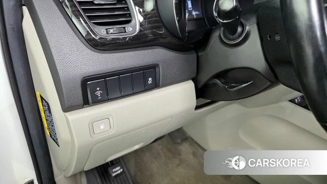Kia The New Carnival 2019 Белый из Кореи, фото 6