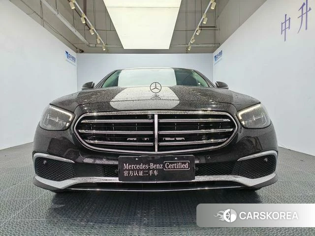 Mercedes-Benz E-Class 2022 Черный из Китая, фото 6